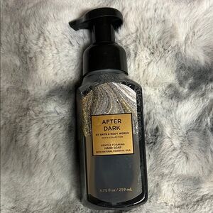 Bath & Body Works After Dark Gentle Foaming Hand Soap